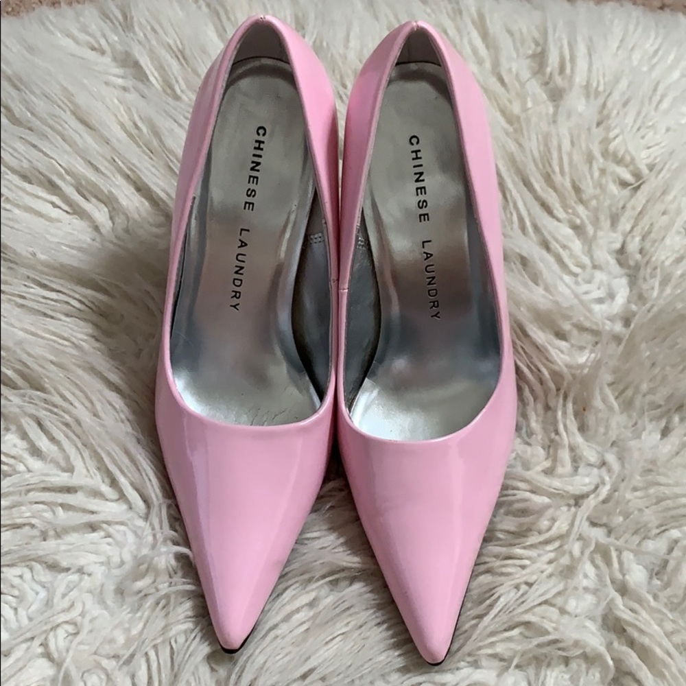 Chinese laundry pink pumps size 5.5
